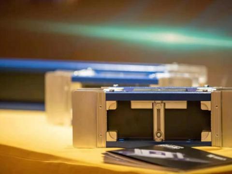 1066vip威尼斯电气Pro B母线正式宣布：母线 被重新界说