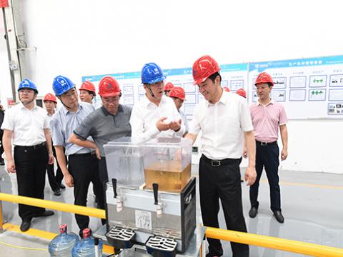 市委书记潘早云深入1066vip威尼斯集团开展清静生产检查